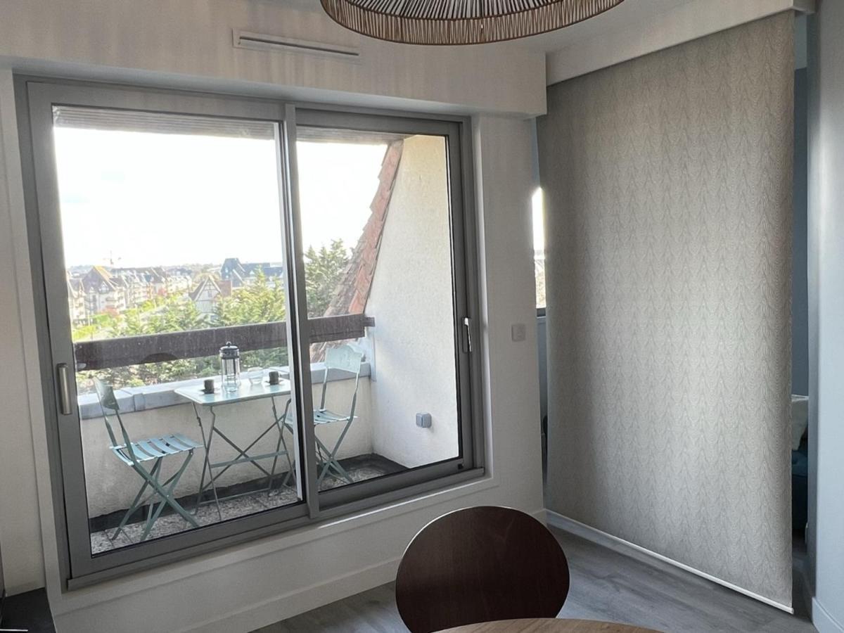 Cabourg : Duplex Renove 2 Pieces, Acces Direct Plage, Fibre, Parking, Cuisine Equipee, 4 Pers. - Fr-1-487-351 Exterior photo